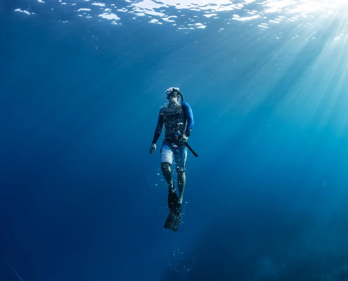 Nomadic Addictt - Sober Travel Adventure